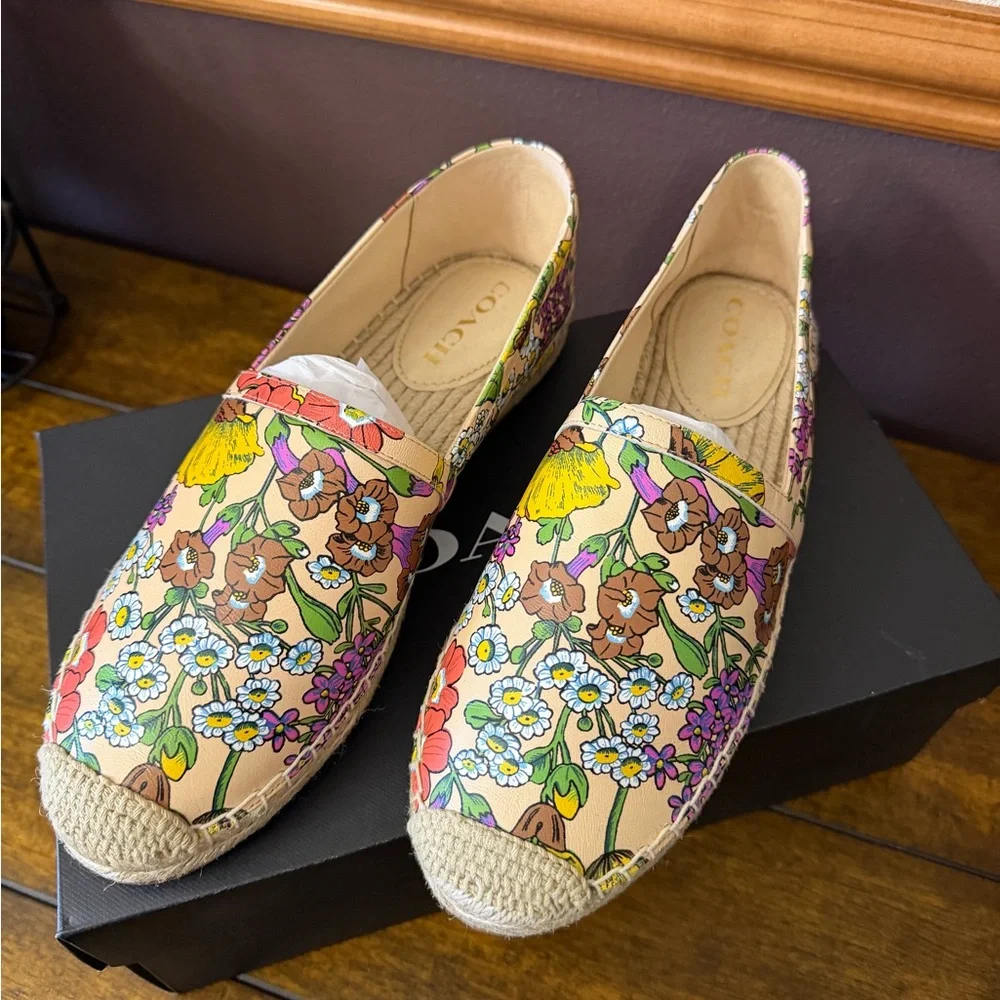 ✨NIB - Coach Women’s Collins Floral Printed Leather Espadrille Flats✨ - Picture 4 of 9